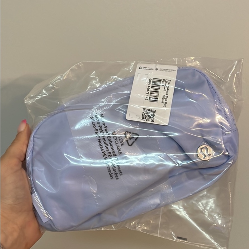 LULULEMON🍋 💙Pastel Blue Belt Bag💙 NWT